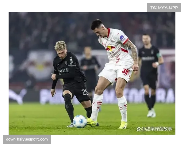 门兴战平拜仁 两队均在部分位置启用新人应对德甲赛程